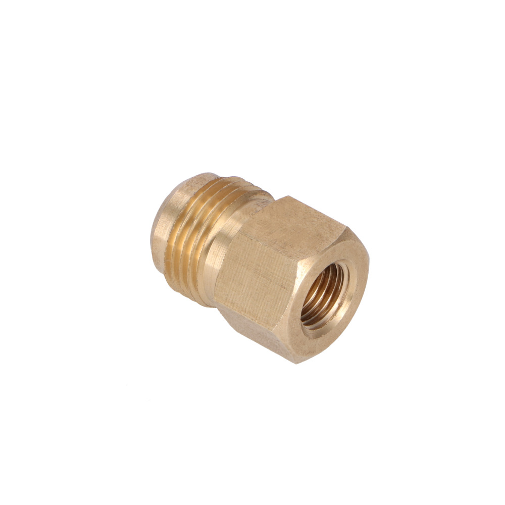 REDUZIERNIPPEL 3/8'' IG < 1/2'' AG SAE